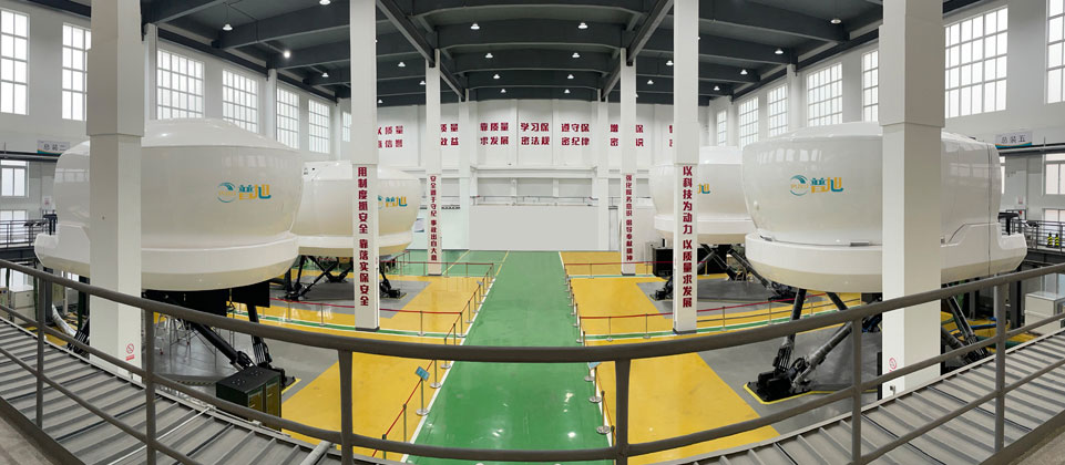 飛行訓練模擬器